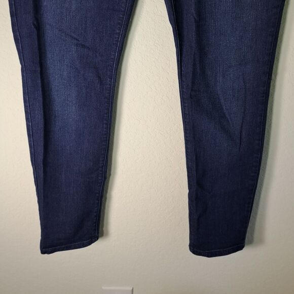 Michael Kors Women's Denim Blue Jeans Size 12 Skinny Zipper Pockets Stretch - Picture 2 of 12